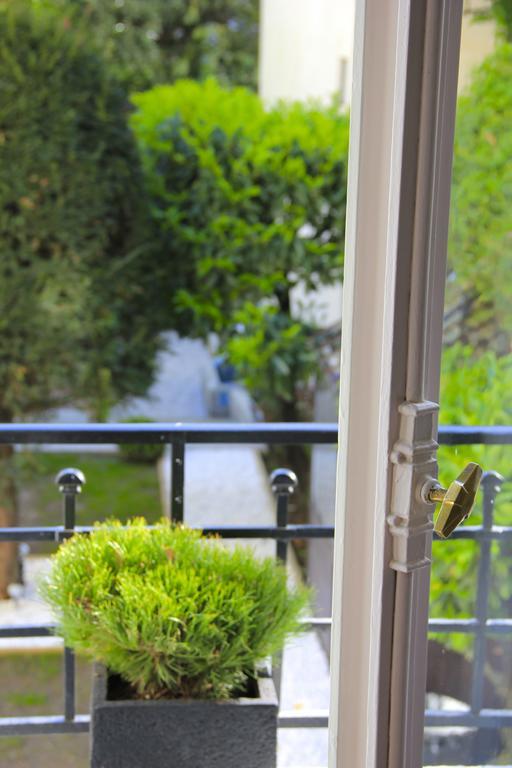 Villa Du Square, Luxury Guest House Paris Exterior photo